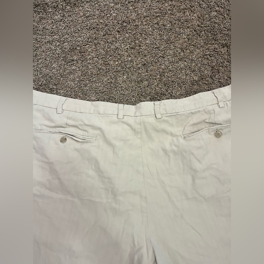 Tommy Bahama Silk Cotton Shorts Mens 56RTan Khaki Flat Front Chino Casual - Picture 6 of 7
